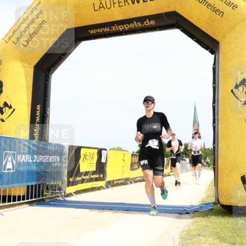 22.06.2025 - Viking Triathlon H.Heesch http://msf.ph/oto/8088231 22.06.2025 13:15:49 Laufen 117, 401, 549 meine-sportfotos.de