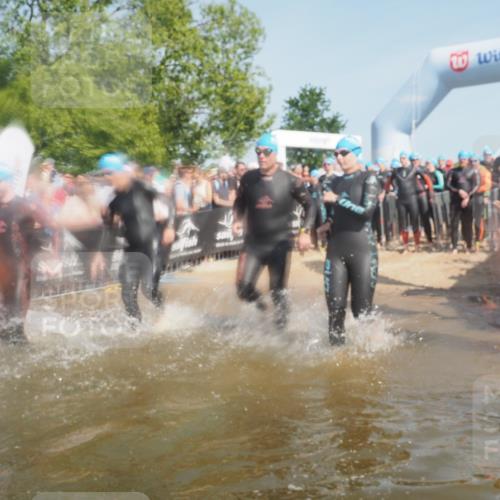 22.06.2025 - Viking Triathlon KatJ http://msf.ph/oto/8088250 22.06.2025 10:08:19 Schwimmen 37, 69, 97, 106, 116, 133, 140, 222, 225, 364, 403, 406, 410, 518, 638 meine-sportfotos.de