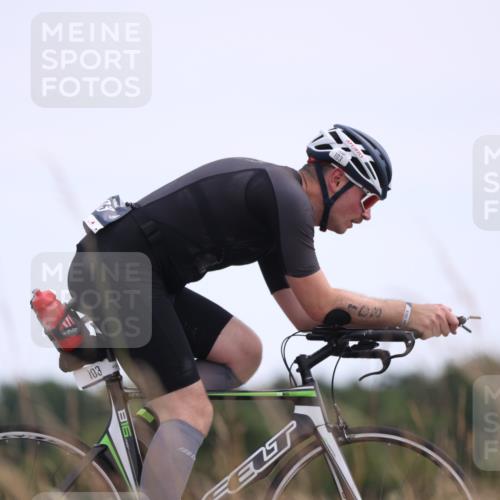 22.06.2025 - Viking Triathlon Yannick Fuchs http://msf.ph/oto/8088262 22.06.2025 13:14:46 Radfahren 103, 343 meine-sportfotos.de