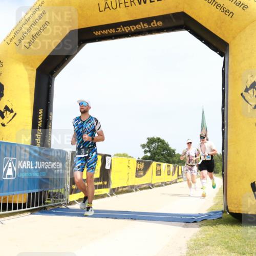 22.06.2025 - Viking Triathlon H.Heesch http://msf.ph/oto/8088287 22.06.2025 13:16:19 Laufen 21, 70, 175, 298, 399 meine-sportfotos.de