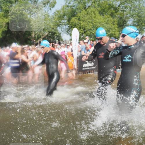 22.06.2025 - Viking Triathlon KatJ http://msf.ph/oto/8088291 22.06.2025 10:08:20 Schwimmen 37, 48, 69, 97, 133, 140, 222, 225, 364, 403, 406, 410, 499, 518, 638 meine-sportfotos.de