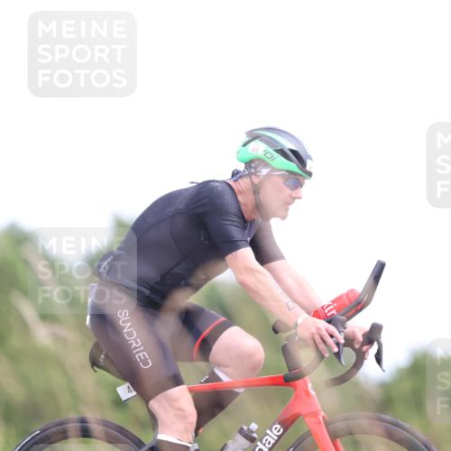 22.06.2025 - Viking Triathlon Yannick Fuchs http://msf.ph/oto/8088349 22.06.2025 13:15:29 Radfahren 43, 410 meine-sportfotos.de