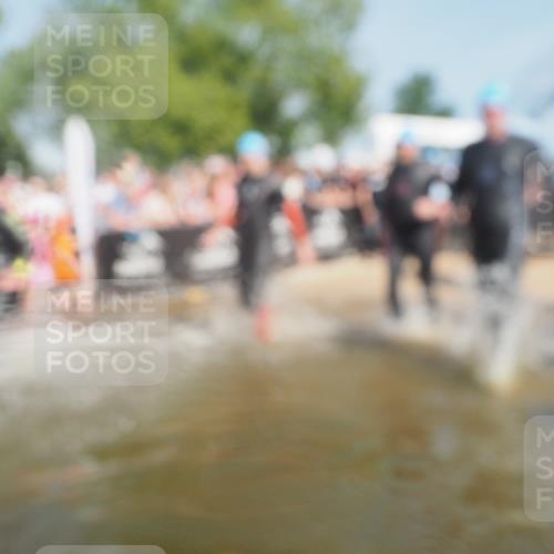 22.06.2025 - Viking Triathlon KatJ http://msf.ph/oto/8088368 22.06.2025 10:08:25 Schwimmen 37, 48, 69, 97, 133, 140, 222, 360, 364, 472, 481, 490, 499, 518, 542 meine-sportfotos.de