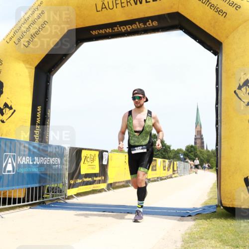 22.06.2025 - Viking Triathlon H.Heesch http://msf.ph/oto/8088411 22.06.2025 13:18:40 Laufen 296 meine-sportfotos.de