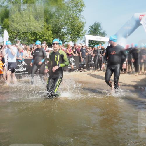 22.06.2025 - Viking Triathlon KatJ http://msf.ph/oto/8088422 22.06.2025 10:08:35 Schwimmen 71, 136, 166, 246, 303, 305, 319, 357, 360, 459, 470, 472, 481, 490, 542 meine-sportfotos.de