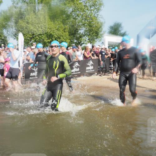 22.06.2025 - Viking Triathlon KatJ http://msf.ph/oto/8088443 22.06.2025 10:08:36 Schwimmen 71, 136, 166, 246, 303, 305, 319, 357, 360, 459, 470, 472, 481, 490, 542 meine-sportfotos.de