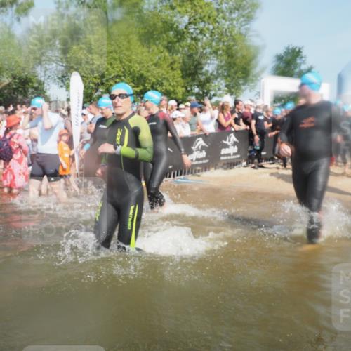 22.06.2025 - Viking Triathlon KatJ http://msf.ph/oto/8088453 22.06.2025 10:08:36 Schwimmen 71, 136, 166, 246, 303, 305, 319, 357, 360, 459, 470, 472, 481, 490, 542 meine-sportfotos.de