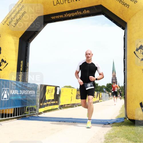 22.06.2025 - Viking Triathlon H.Heesch http://msf.ph/oto/8088477 22.06.2025 13:20:25 Laufen 33, 110 meine-sportfotos.de