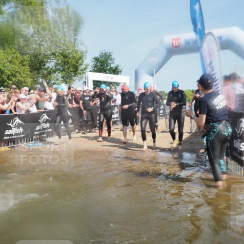 22.06.2025 - Viking Triathlon KatJ http://msf.ph/oto/8088543 22.06.2025 10:08:42 Schwimmen 71, 136, 166, 234, 241, 246, 303, 305, 319, 356, 357, 459, 470, 471, 656 meine-sportfotos.de