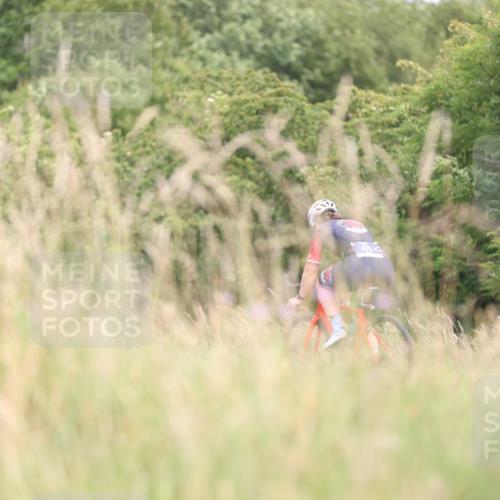 22.06.2025 - Viking Triathlon Yannick Fuchs http://msf.ph/oto/8088553 22.06.2025 13:16:15 Radfahren 476 meine-sportfotos.de