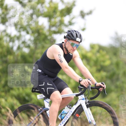 22.06.2025 - Viking Triathlon Yannick Fuchs http://msf.ph/oto/8088560 22.06.2025 13:16:24 Radfahren 470, 535 meine-sportfotos.de