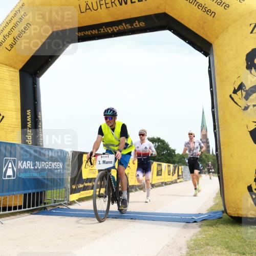 22.06.2025 - Viking Triathlon H.Heesch http://msf.ph/oto/8088565 22.06.2025 13:21:54 Laufen 4, 485, 544 meine-sportfotos.de