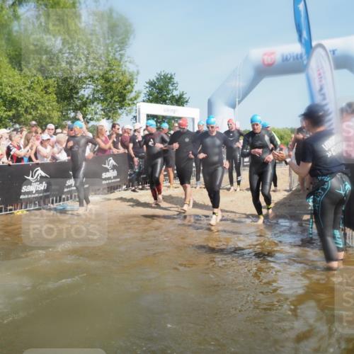 22.06.2025 - Viking Triathlon KatJ http://msf.ph/oto/8088569 22.06.2025 10:08:42 Schwimmen 71, 136, 166, 234, 241, 246, 303, 305, 319, 356, 357, 459, 470, 471, 656 meine-sportfotos.de