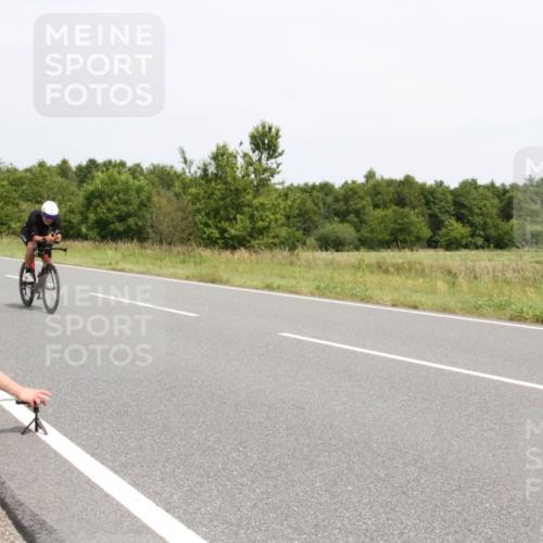 22.06.2025 - Viking Triathlon Yannick Fuchs http://msf.ph/oto/8088603 22.06.2025 13:22:53 Radfahren 168, 285, 627 meine-sportfotos.de