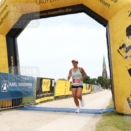 22.06.2025 - Viking Triathlon H.Heesch http://msf.ph/oto/8088619 22.06.2025 13:22:18 Laufen 11, 281, 659 meine-sportfotos.de