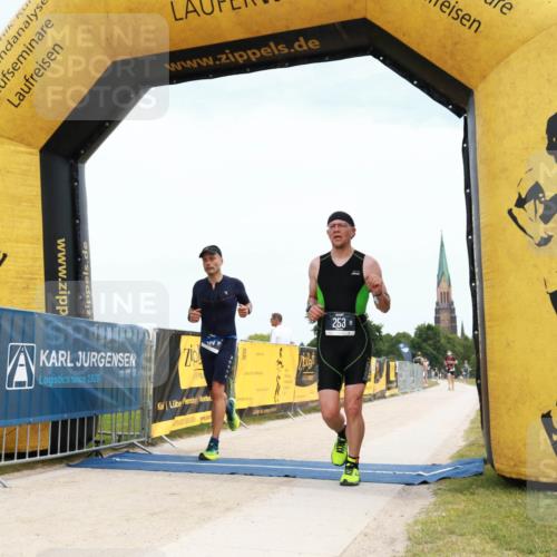 22.06.2025 - Viking Triathlon H.Heesch http://msf.ph/oto/8088633 22.06.2025 13:22:35 Laufen 204, 253 meine-sportfotos.de