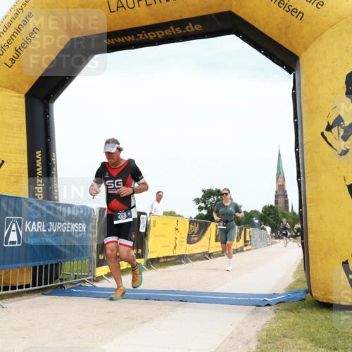 22.06.2025 - Viking Triathlon H.Heesch http://msf.ph/oto/8088647 22.06.2025 13:22:45 Laufen 208, 247 meine-sportfotos.de
