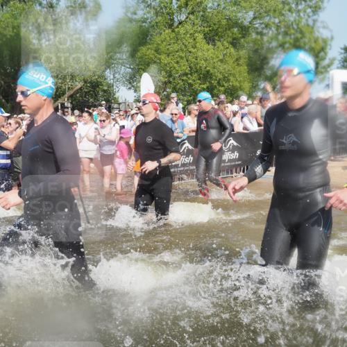 22.06.2025 - Viking Triathlon KatJ http://msf.ph/oto/8088693 22.06.2025 10:08:45 Schwimmen 136, 160, 234, 241, 303, 305, 356, 359, 459, 470, 471, 483, 634, 640, 656 meine-sportfotos.de
