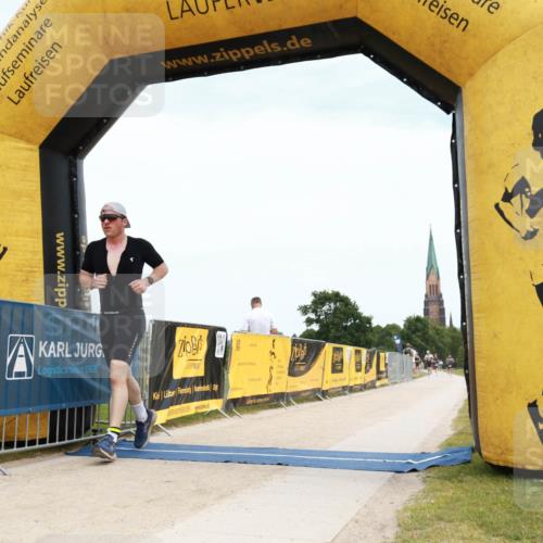 22.06.2025 - Viking Triathlon H.Heesch http://msf.ph/oto/8088717 22.06.2025 13:23:09 Laufen 200, 297, 384, 487 meine-sportfotos.de