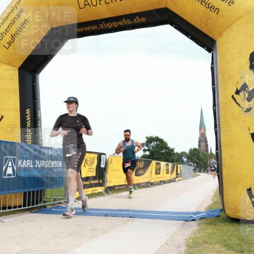 22.06.2025 - Viking Triathlon H.Heesch http://msf.ph/oto/8088740 22.06.2025 13:23:25 Laufen 289, 332, 609 meine-sportfotos.de