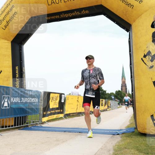 22.06.2025 - Viking Triathlon H.Heesch http://msf.ph/oto/8088757 22.06.2025 13:23:31 Laufen 332, 500, 609 meine-sportfotos.de