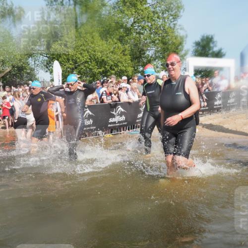22.06.2025 - Viking Triathlon KatJ http://msf.ph/oto/8088779 22.06.2025 10:08:50 Schwimmen 160, 234, 241, 356, 359, 405, 471, 483, 634, 640, 656 meine-sportfotos.de