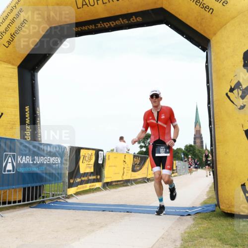 22.06.2025 - Viking Triathlon H.Heesch http://msf.ph/oto/8088782 22.06.2025 13:23:53 Laufen 107, 394 meine-sportfotos.de