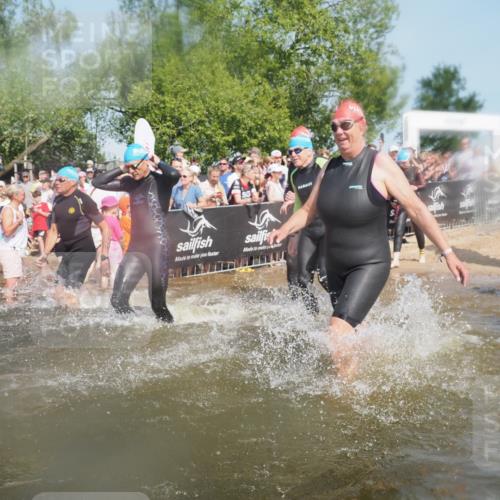 22.06.2025 - Viking Triathlon KatJ http://msf.ph/oto/8088794 22.06.2025 10:08:50 Schwimmen 160, 234, 241, 356, 359, 405, 471, 483, 634, 640, 656 meine-sportfotos.de