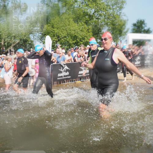 22.06.2025 - Viking Triathlon KatJ http://msf.ph/oto/8088804 22.06.2025 10:08:50 Schwimmen 160, 234, 241, 356, 359, 405, 471, 483, 634, 640, 656 meine-sportfotos.de