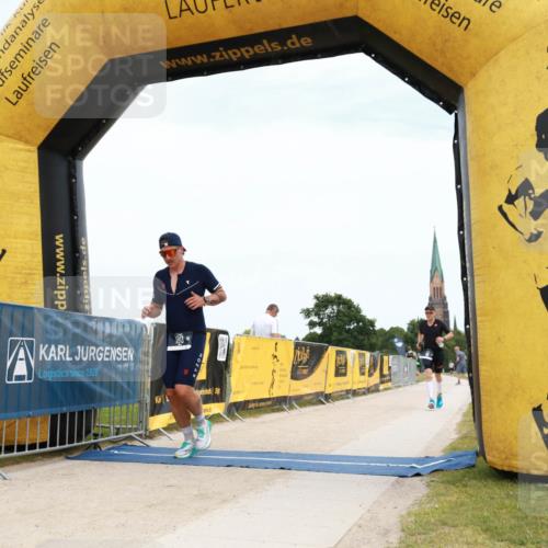 22.06.2025 - Viking Triathlon H.Heesch http://msf.ph/oto/8088816 22.06.2025 13:24:04 Laufen 85, 180, 313, 366 meine-sportfotos.de