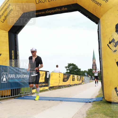 22.06.2025 - Viking Triathlon H.Heesch http://msf.ph/oto/8088833 22.06.2025 13:24:25 Laufen 99, 341 meine-sportfotos.de
