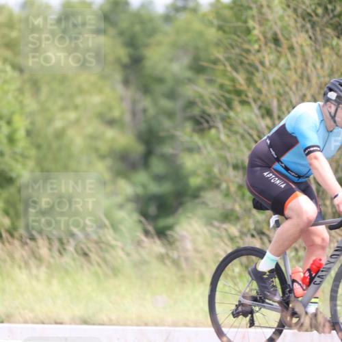 22.06.2025 - Viking Triathlon Yannick Fuchs http://msf.ph/oto/8088844 22.06.2025 13:17:55 Radfahren 55, 236, 467 meine-sportfotos.de