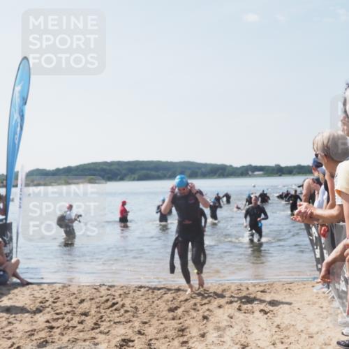 22.06.2025 - Viking Triathlon MichiJ http://msf.ph/oto/8088869 22.06.2025 10:37:08 Schwimmen 172, 355, 370, 388, 454, 500, 513, 649 meine-sportfotos.de