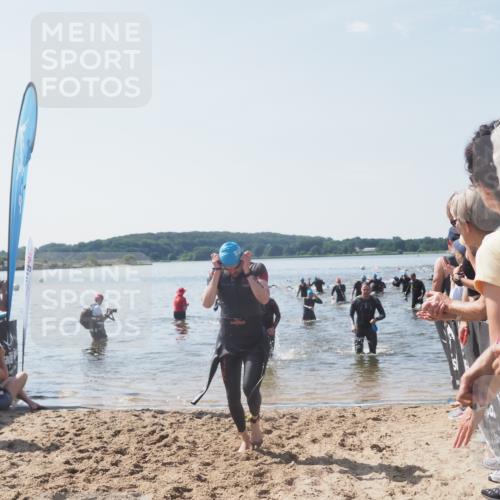 22.06.2025 - Viking Triathlon MichiJ http://msf.ph/oto/8088890 22.06.2025 10:37:09 Schwimmen 172, 233, 355, 370, 388, 454, 500, 513, 649 meine-sportfotos.de