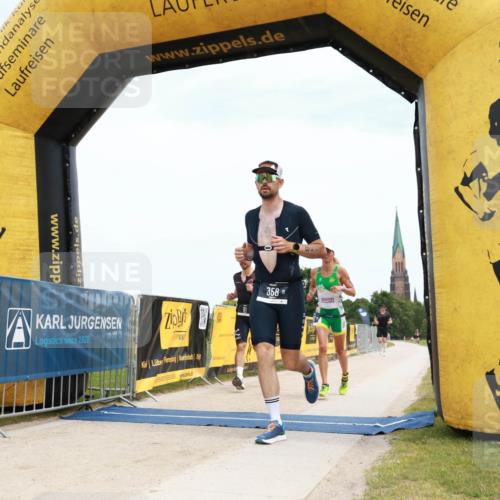 22.06.2025 - Viking Triathlon H.Heesch http://msf.ph/oto/8088926 22.06.2025 13:25:00 Laufen 61, 162, 314, 358 meine-sportfotos.de