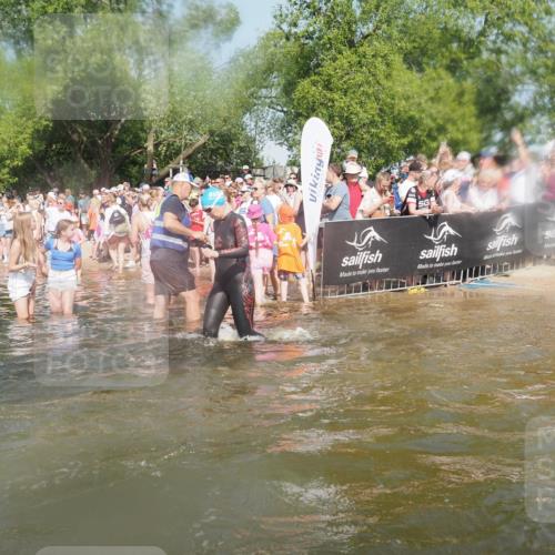 22.06.2025 - Viking Triathlon KatJ http://msf.ph/oto/8088961 22.06.2025 10:08:55 Schwimmen 160, 359, 405, 483, 634, 640 meine-sportfotos.de