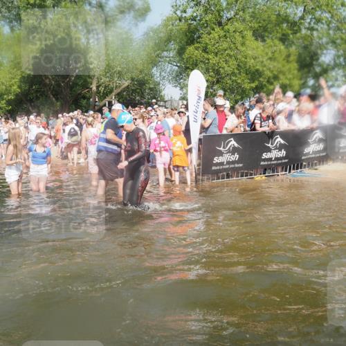 22.06.2025 - Viking Triathlon KatJ http://msf.ph/oto/8088970 22.06.2025 10:08:55 Schwimmen 160, 359, 405, 483, 634, 640 meine-sportfotos.de