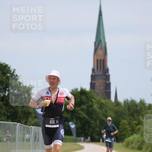 22.06.2025 - Viking Triathlon H.Heesch http://msf.ph/oto/8089002 22.06.2025 12:57:47 Laufen 184, 416 meine-sportfotos.de