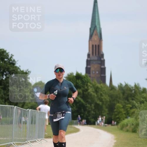 22.06.2025 - Viking Triathlon H.Heesch http://msf.ph/oto/8089086 22.06.2025 12:57:51 Laufen 184, 416 meine-sportfotos.de