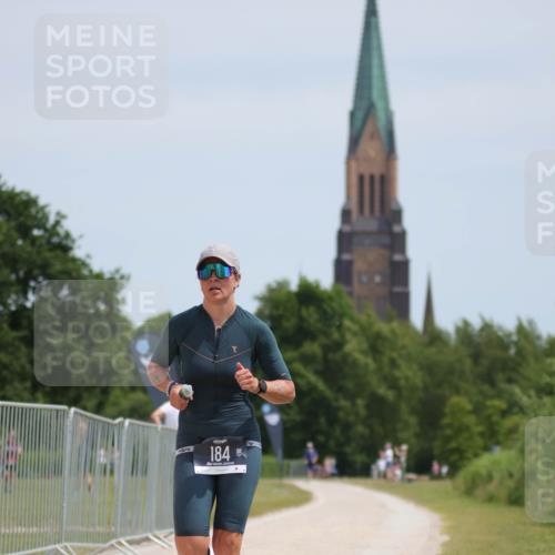 22.06.2025 - Viking Triathlon H.Heesch http://msf.ph/oto/8089103 22.06.2025 12:57:51 Laufen 184, 416 meine-sportfotos.de