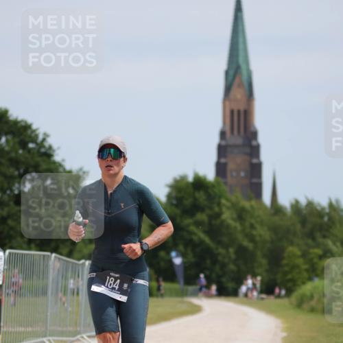 22.06.2025 - Viking Triathlon H.Heesch http://msf.ph/oto/8089138 22.06.2025 12:57:52 Laufen 184, 416 meine-sportfotos.de