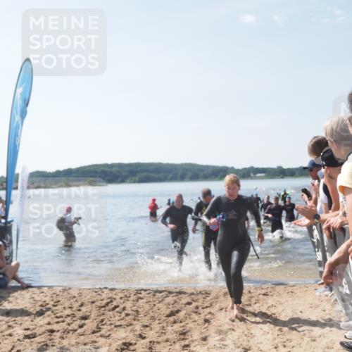 22.06.2025 - Viking Triathlon MichiJ http://msf.ph/oto/8089142 22.06.2025 10:37:22 Schwimmen 21, 34, 131, 172, 180, 233, 253, 312, 316, 344, 370, 383, 454, 456, 513, 649 meine-sportfotos.de