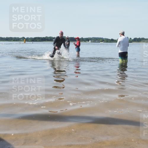 22.06.2025 - Viking Triathlon KatJ http://msf.ph/oto/8089146 22.06.2025 10:24:12 Schwimmen 609 meine-sportfotos.de