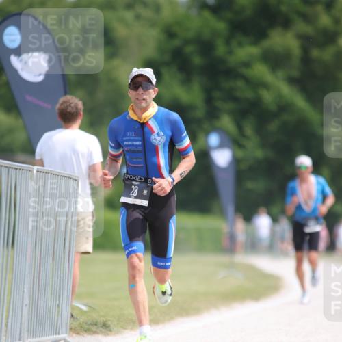 22.06.2025 - Viking Triathlon H.Heesch http://msf.ph/oto/8089162 22.06.2025 12:58:15 Laufen 28 meine-sportfotos.de