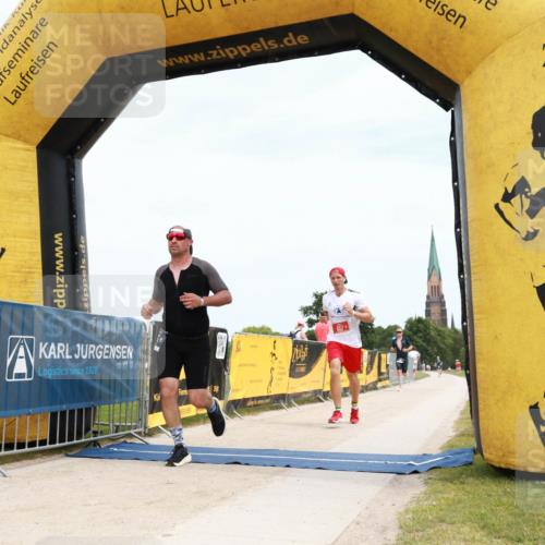 22.06.2025 - Viking Triathlon H.Heesch http://msf.ph/oto/8089168 22.06.2025 13:27:28 Laufen 153, 275, 376, 657 meine-sportfotos.de