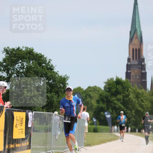 22.06.2025 - Viking Triathlon H.Heesch http://msf.ph/oto/8089203 22.06.2025 12:58:18 Laufen 28 meine-sportfotos.de