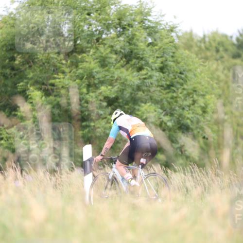 22.06.2025 - Viking Triathlon Yannick Fuchs http://msf.ph/oto/8089205 22.06.2025 13:19:37 Radfahren  meine-sportfotos.de