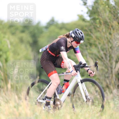 22.06.2025 - Viking Triathlon Yannick Fuchs http://msf.ph/oto/8089216 22.06.2025 13:20:02 Radfahren 319, 379 meine-sportfotos.de