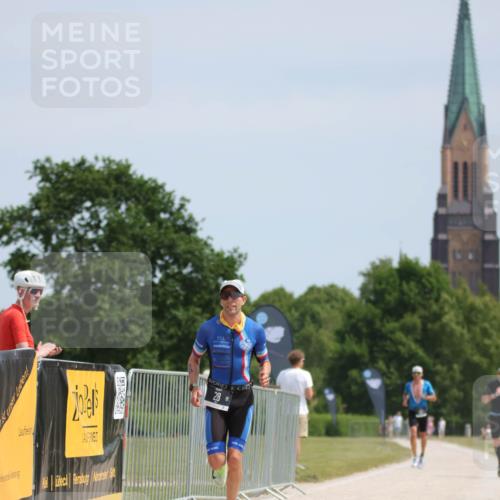 22.06.2025 - Viking Triathlon H.Heesch http://msf.ph/oto/8089231 22.06.2025 12:58:18 Laufen 28 meine-sportfotos.de
