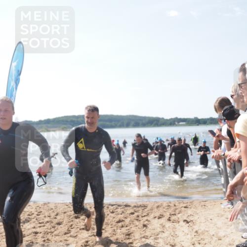 22.06.2025 - Viking Triathlon MichiJ http://msf.ph/oto/8089245 22.06.2025 10:37:24 Schwimmen 21, 34, 131, 141, 172, 180, 187, 233, 253, 312, 316, 344, 370, 383, 456, 649 meine-sportfotos.de